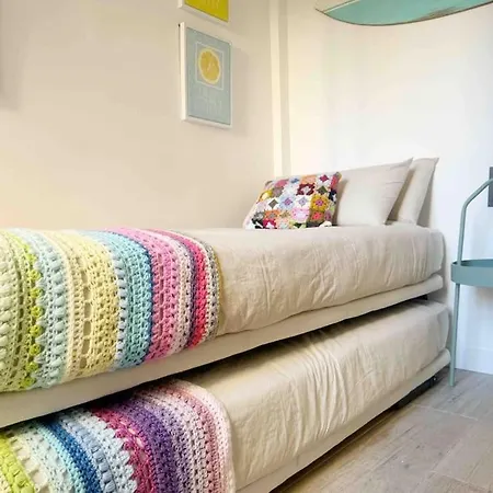 - Cabanyal Boutique Valencia