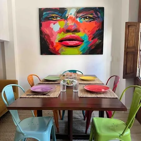 - Cabanyal Boutique * Valencia