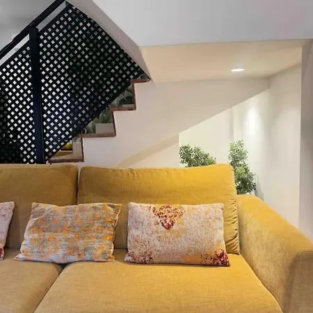 - Cabanyal Boutique Holiday home *