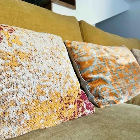 - Cabanyal Boutique Valencia