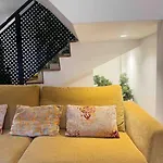 - Cabanyal Boutique Tatil Evi *