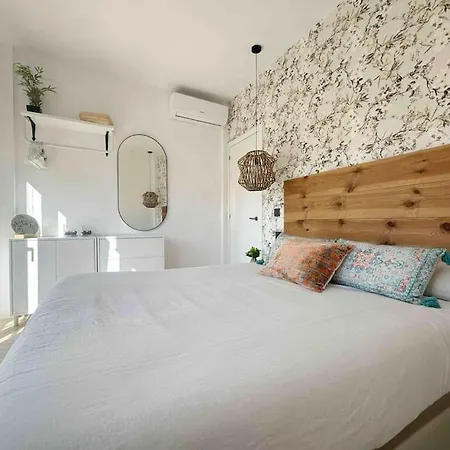 - Cabanyal Boutique Valencia