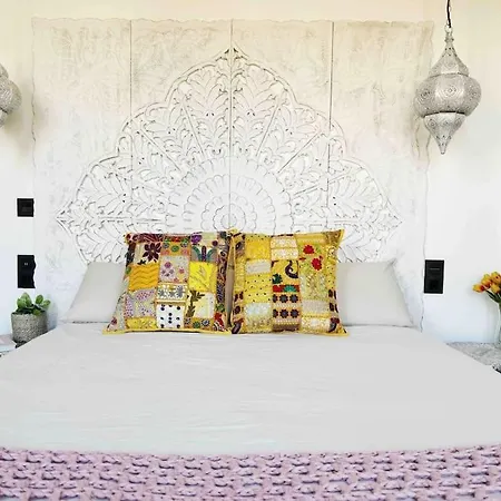 - Cabanyal Boutique Valencia
