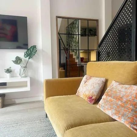 - Cabanyal Boutique Feriehus